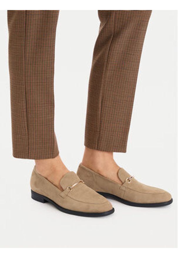 Vagabond Shoemakers Loafersy Heidi 5909-140-28 Beżowy. Kolor: beżowy. Materiał: zamsz, skóra