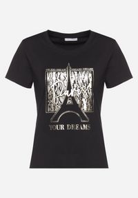 Born2be - Czarny Bawełniany Klasyczny T-shirt Ozdobiony z Przodu Metalicznym Nadrukiem Timazela. Okazja: na co dzień. Kolor: czarny. Materiał: bawełna. Wzór: nadruk, aplikacja. Styl: klasyczny #6