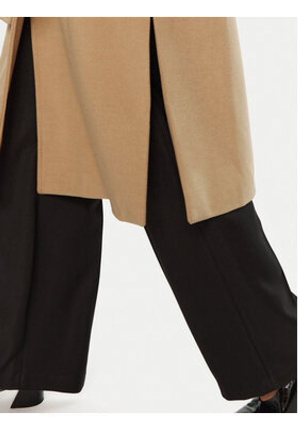 Artigli Płaszcz przejściowy ACCP000208 Beżowy Regular Fit. Kolor: beżowy. Materiał: syntetyk