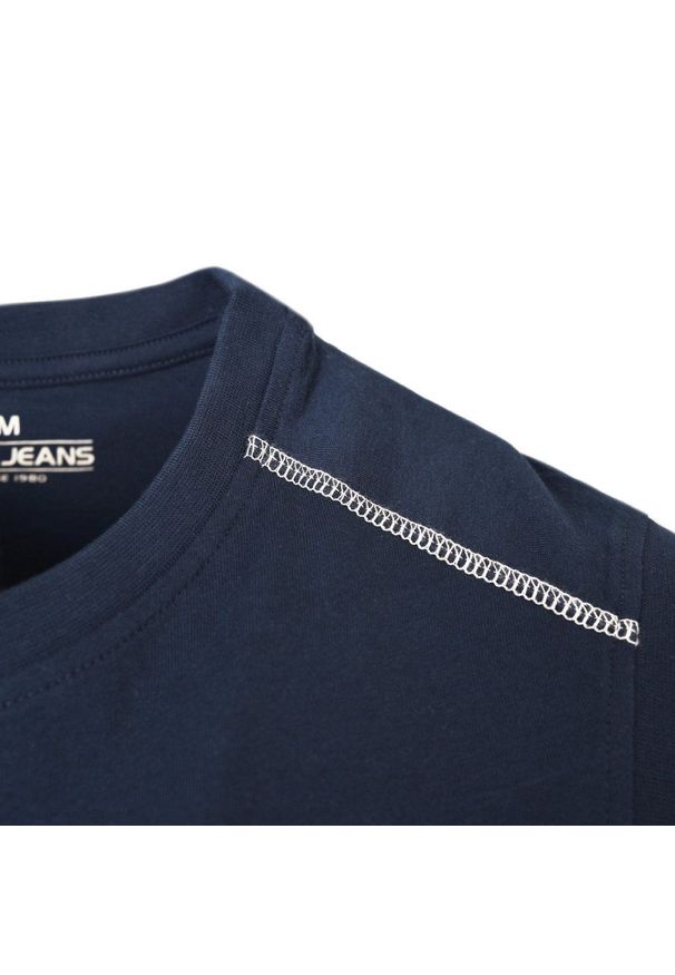 Letni Bezrękawnik Męski (Tank Top) - Pako Jeans - Granatowy. Okazja: na co dzień, na plażę. Kolor: niebieski. Materiał: bawełna. Długość rękawa: bez rękawów. Sezon: lato. Styl: casual