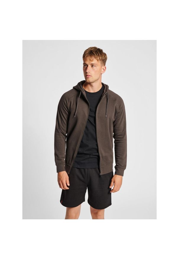 Bluza z kapturem i zamkiem błyskawicznym Hummel Red Classic. Typ kołnierza: kaptur. Kolor: czarny. Materiał: bawełna, poliester. Sport: fitness
