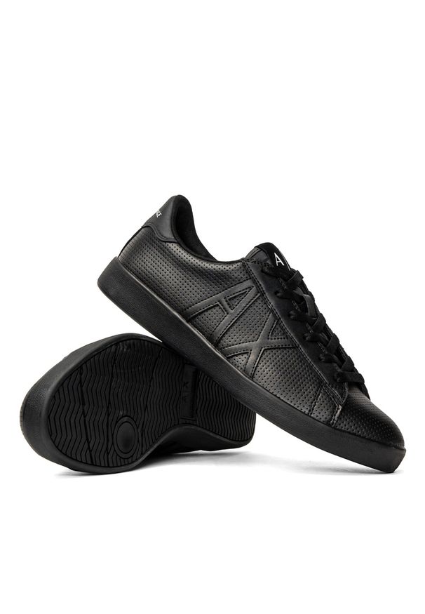 Sneakersy męskie czarne Armani Exchange XUX016 XCC60 K001. Kolor: czarny