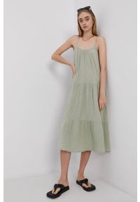 Vero Moda Sukienka bawełniana kolor zielony midi rozkloszowana. Kolor: zielony. Materiał: bawełna. Długość rękawa: na ramiączkach. Typ sukienki: rozkloszowane. Długość: midi