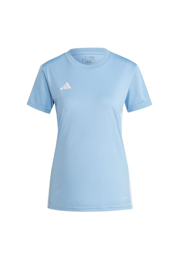 Arena - Koszulka damska adidas Tabela 23 Jersey. Kolor: wielokolorowy, niebieski, biały. Materiał: poliester. Sport: pływanie, piłka nożna, fitness