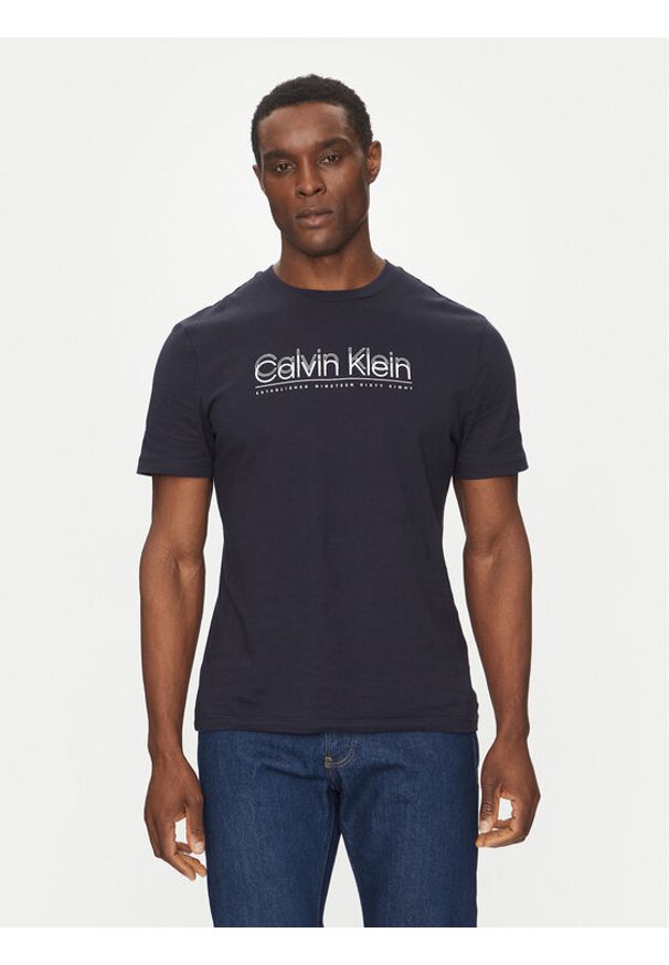 Calvin Klein T-Shirt Double Logo K10K114149 Granatowy Regular Fit. Kolor: niebieski. Materiał: bawełna