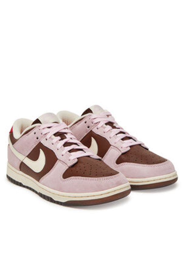Nike Sneakersy Dunk Low HM0987 Brązowy. Kolor: brązowy. Materiał: skóra
