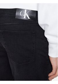 Calvin Klein Jeans Szorty jeansowe J30J322789 Czarny Slim Fit. Kolor: czarny. Materiał: bawełna #3