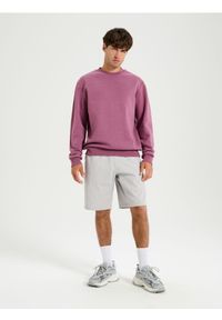 Sinsay - Szorty jogger - kremowy. Kolor: kremowy