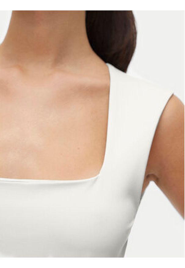Vero Moda Top Million 10312751 Biały Slim Fit. Kolor: biały. Materiał: syntetyk