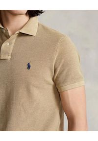 Ralph Lauren - RALPH LAUREN - Beżowa koszula polo z haftowanym logo. Typ kołnierza: polo. Kolor: beżowy. Materiał: bawełna. Wzór: haft