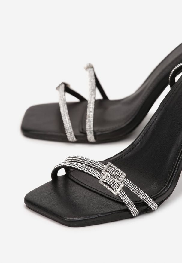 Born2be - Czarne Sandały na Szpilce z Cyrkoniami Saffa. Zapięcie: pasek. Kolor: czarny. Wzór: aplikacja, paski. Obcas: na szpilce. Styl: elegancki