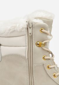 Renee - Beżowe Botki Trekkingowe na Platformie ze Sznurowaniem Labrinna. Okazja: na spacer. Zapięcie: sznurówki. Kolor: beżowy. Materiał: dzianina, jeans. Sezon: zima. Obcas: na platformie #5