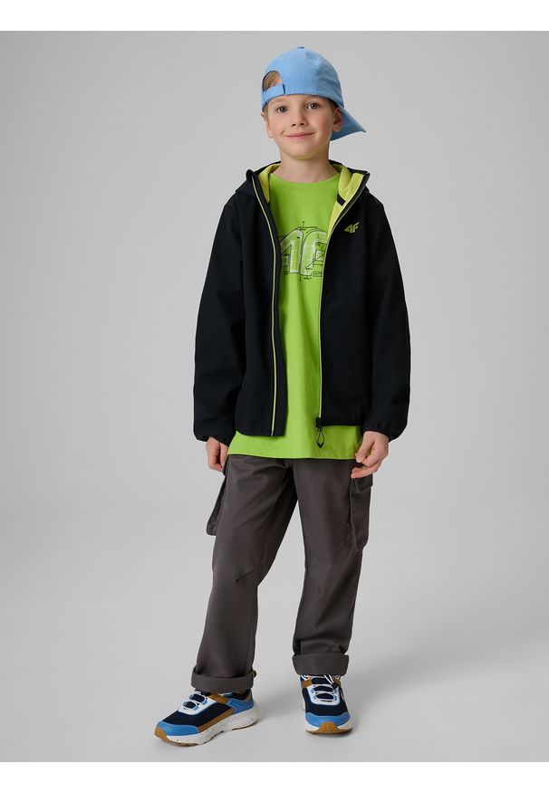 4f - 4F Kurtka softshell wiatroodporna membrana 5000 chłopięca - czarna 146 (10-11 lat). Okazja: na uczelnię. Kolor: czarny. Materiał: softshell. Sezon: lato