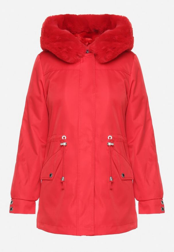 Born2be - Czerwona Kurtka Parka z Odpinanym Futerkowym Obszyciem przy Kapturze Inelithrae. Kolor: czerwony. Materiał: tkanina. Sezon: zima