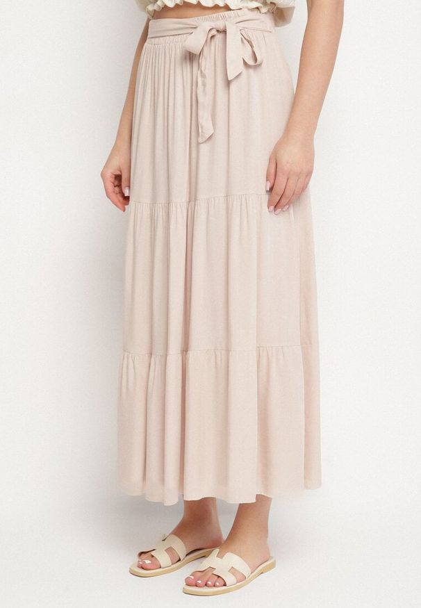 Born2be - Beżowa Wiskozowa Spódnica Rozkloszowana Z Gumką w Talii Tolerisa. Okazja: na co dzień. Kolor: beżowy. Materiał: wiskoza. Styl: klasyczny, elegancki, casual