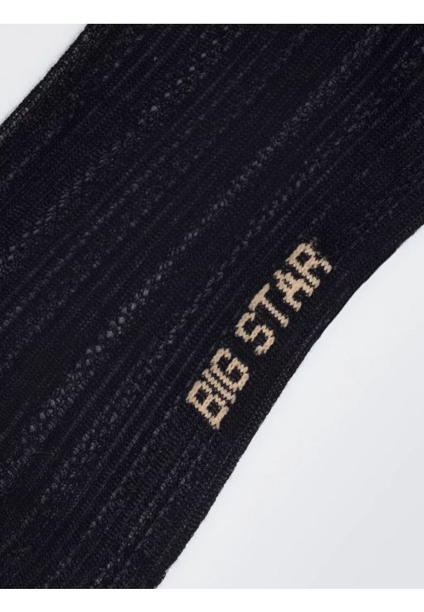 Big-Star - Skarpety damskie ażurowe z wizkozy czarne Holy 906. Kolor: czarny. Materiał: wiskoza. Wzór: ażurowy