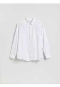 Reserved - Koszula regular z lnem - biały. Kolor: biały. Materiał: len