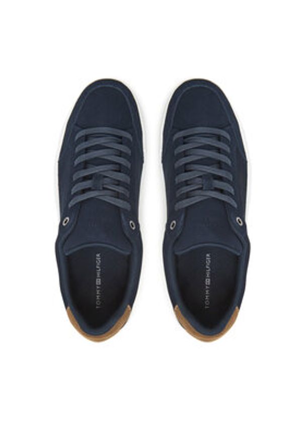 TOMMY HILFIGER - Tommy Hilfiger Sneakersy Th Court Summer Suede FM0FM05517 Granatowy. Kolor: niebieski. Materiał: skóra, zamsz