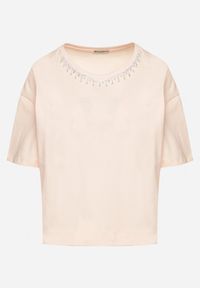 Born2be - Beżowy Bawełniany T-shirt Ozdobiony Cyrkoniami Fadelis. Okazja: na spotkanie biznesowe, na co dzień. Kolor: beżowy. Materiał: bawełna. Wzór: aplikacja. Styl: elegancki, biznesowy, casual #5