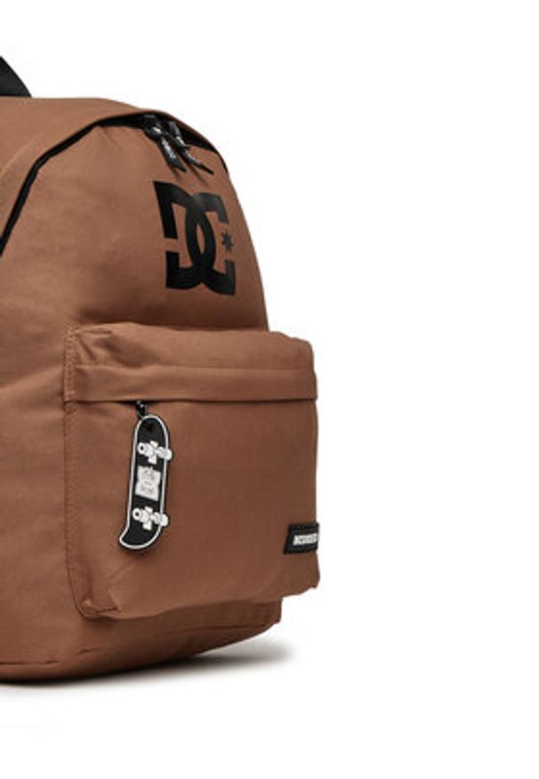 DC Shoes Plecak DCI-P-002-07 Khaki. Kolor: brązowy. Materiał: poliester