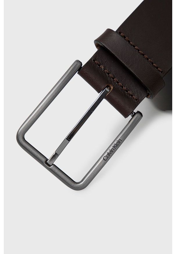 Calvin Klein pasek skórzany kolor brązowy. Kolor: brązowy. Materiał: skóra