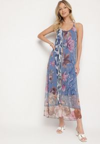 Born2be - Niebieska Siateczkowa Sukienka z Wiskozą w Kwiatowy Wzór Izaleira. Okazja: na co dzień, na imprezę. Kolor: niebieski. Materiał: wiskoza. Wzór: kwiaty. Sezon: lato. Styl: casual, elegancki #2