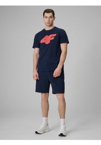 4f - 4F T-shirt regular z nadrukiem męski - granatowy S. Okazja: na co dzień. Kolor: niebieski. Materiał: jeans, bawełna, dresówka, dzianina. Wzór: nadruk. Styl: klasyczny, casual #2