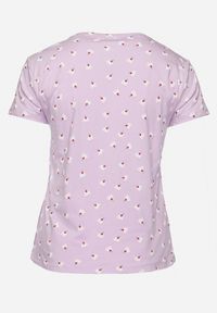 Born2be - Jasnofioletowy Bawełniany T-shirt w Ozdobny Print Bellisanta. Okazja: na co dzień. Kolor: fioletowy. Materiał: bawełna. Wzór: nadruk. Styl: casual #6
