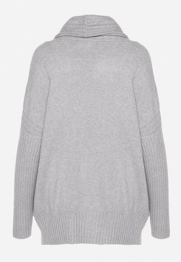 Born2be - Szary Golf z Bawełną i Wiskozą Ozdobiony Wsuwanymi Kieszeniami Viarine. Typ kołnierza: golf. Kolor: szary. Materiał: bawełna, wiskoza. Długość rękawa: długi rękaw. Długość: długie. Wzór: aplikacja. Styl: klasyczny, elegancki