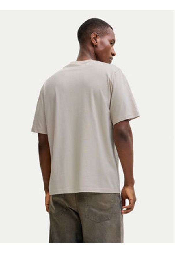 Jack & Jones T-Shirt Denver 12291213 Szary Relaxed Fit. Kolor: szary. Materiał: bawełna