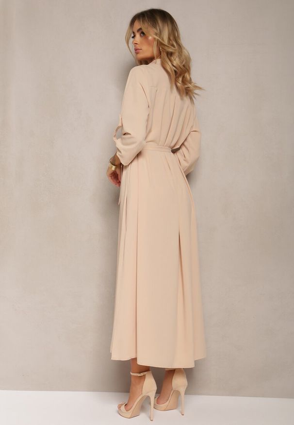 Renee - Beżowa Casualowa Sukienka Koszulowa na Guziki z Kieszeniami Jezebel. Okazja: na co dzień. Kolor: beżowy. Długość rękawa: długi rękaw. Typ sukienki: koszulowe. Styl: casual