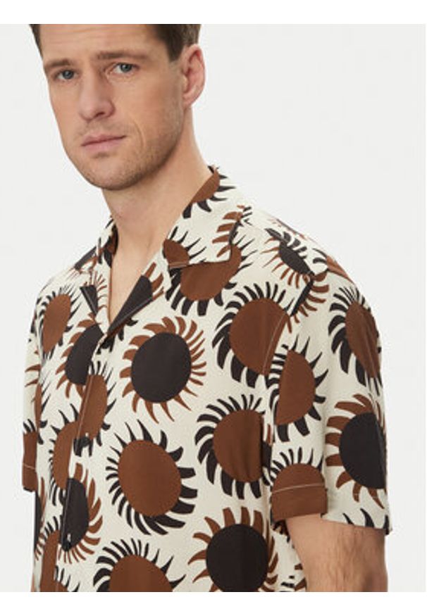 JOOP! Jeans Koszula 15 JJSH-105Hanes 30046003 Brązowy Casual Fit. Okazja: na co dzień. Kolor: brązowy. Materiał: lyocell. Styl: casual