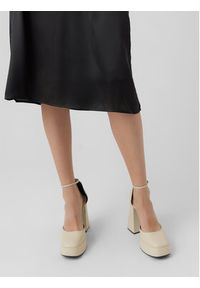 Vero Moda Spódnica trapezowa Noa 10274397 Czarny Regular Fit. Kolor: czarny. Materiał: syntetyk