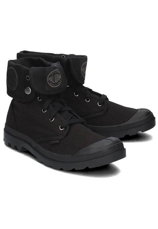 Buty do chodzenia męskie Palladium Baggy. Wysokość cholewki: za kostkę. Zapięcie: sznurówki. Kolor: czarny. Materiał: guma, materiał, tkanina, syntetyk. Szerokość cholewki: normalna. Sport: turystyka piesza