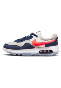 Buty do chodzenia damskie Nike Air Max Motif. Zapięcie: sznurówki. Kolor: biały. Materiał: guma, tkanina. Szerokość cholewki: normalna. Model: Nike Air Max. Sport: turystyka piesza