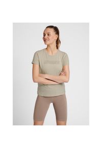 Damski bawełniany T-shirt Hummel TE Cali. Kolor: wielokolorowy, czarny, szary. Materiał: bawełna