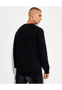 Balmain - BALMAIN - Bluza z wytłoczonym logo. Okazja: na co dzień. Kolor: czarny. Materiał: materiał, prążkowany. Styl: casual, vintage #6