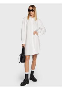 TOMMY HILFIGER - Tommy Hilfiger Sukienka koszulowa Solid WW0WW37102 Biały Oversize. Kolor: biały. Materiał: bawełna. Typ sukienki: oversize, koszulowe #3