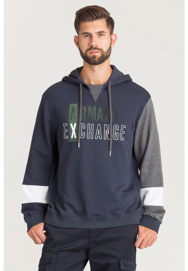 BLUZA Armani Exchange. Typ kołnierza: kołnierzyk stójkowy, kaptur. Styl: klasyczny