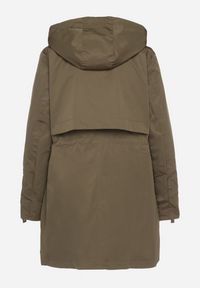 Born2be - Zielona Kurtka w Stylu Parki z Odpinanym Kapturem i Ozdobną Podszewką Ismerife. Okazja: na co dzień, na spacer. Kolor: zielony. Styl: casual #4