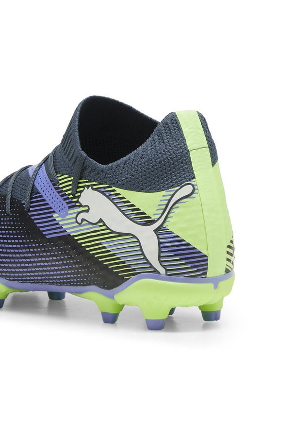 Puma - Młodzieżowe buty piłkarskie PUMA FUTURE 7 PRO FG/AG. Kolor: żółty, biały, wielokolorowy, szary. Sport: piłka nożna