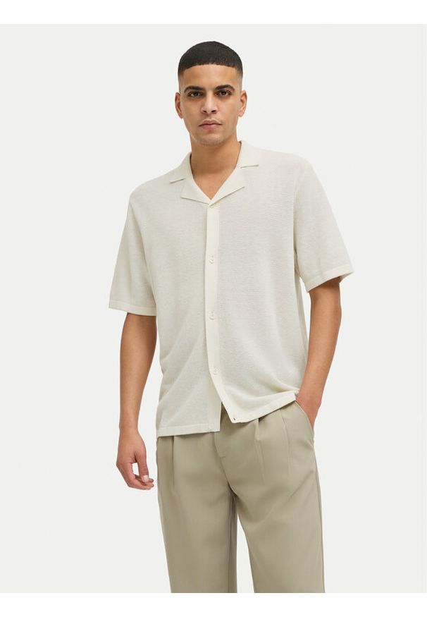 Jack & Jones Polo Orion 12268226 Écru Relaxed Fit. Typ kołnierza: polo. Kolor: kremowy. Materiał: syntetyk, bawełna