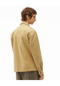 Kenzo - KENZO - Kamelowa koszula z bawełny. Typ kołnierza: kołnierzyk klasyczny. Kolor: beżowy. Materiał: bawełna. Długość rękawa: długi rękaw. Długość: długie. Wzór: aplikacja. Styl: klasyczny #6