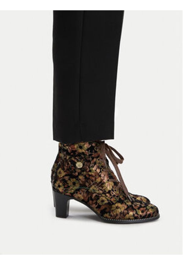 Laura Vita Trzewiki Elcodieo 01 Czarny. Kolor: czarny. Materiał: zamsz, skóra