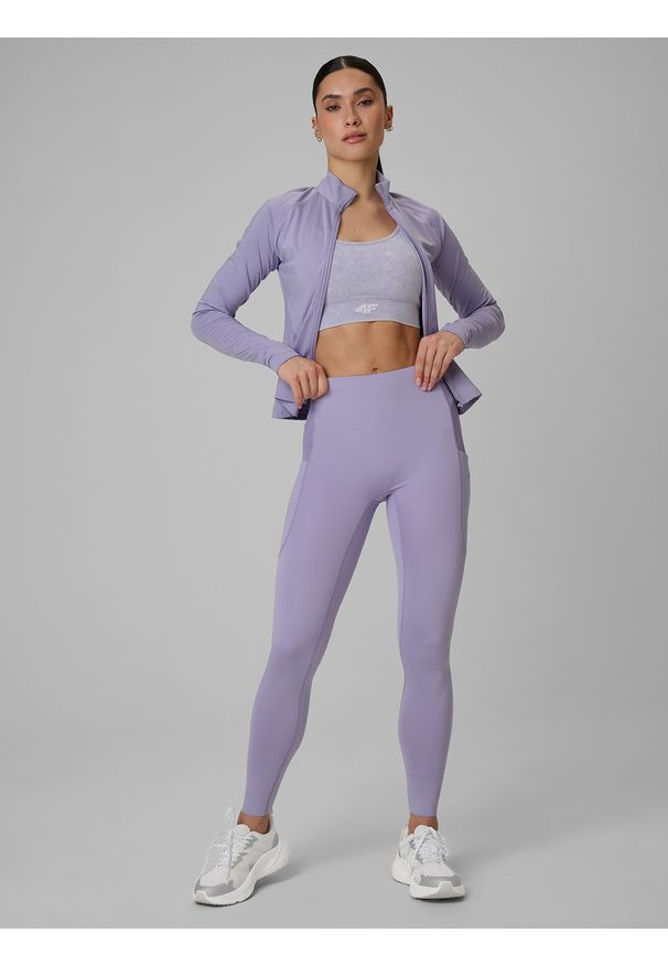 4f - 4F Bluza treningowa slim szybkoschnąca damska - fioletowa M. Typ kołnierza: kołnierzyk stójkowy. Kolor: fioletowy. Materiał: skóra. Styl: sportowy