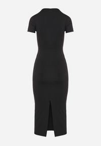 Born2be - Czarna Sukienka Dopasowana Bodycon z Dekoltem w Serek Efricene. Okazja: na co dzień. Typ kołnierza: dekolt w serek. Kolor: czarny. Materiał: jeans. Długość rękawa: krótki rękaw. Typ sukienki: bodycon. Styl: klasyczny, casual #7