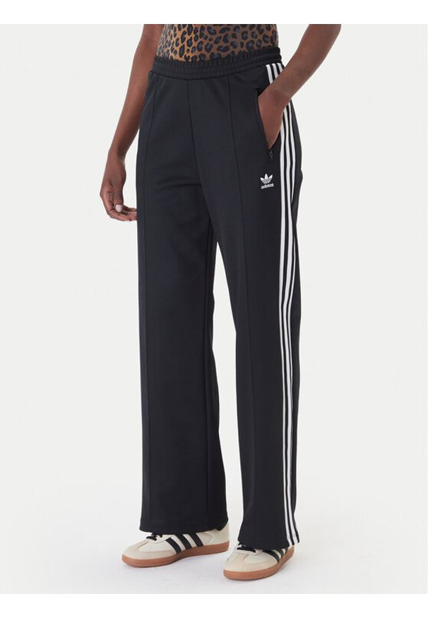 Adidas - adidas Spodnie dresowe Beckenbauer KB2984 Czarny Regular Fit. Kolor: czarny. Materiał: bawełna