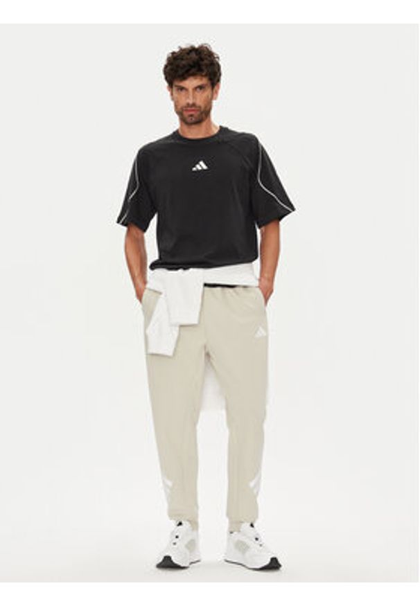 Adidas - adidas T-Shirt Stadium JN1824 Czarny Regular Fit. Kolor: czarny. Materiał: bawełna