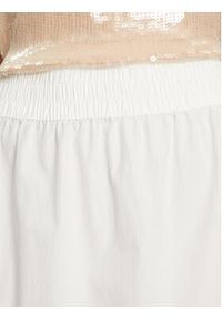 Vero Moda Spódnica trapezowa Charlotte 10303657 Biały Regular Fit. Kolor: biały. Materiał: bawełna