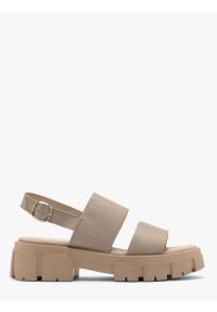 Ryłko - Beżowe sandały na masywnym spodzie. Kolor: beżowy. Materiał: skóra. Styl: street #1